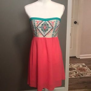 Flying Tomato size large strapless dress